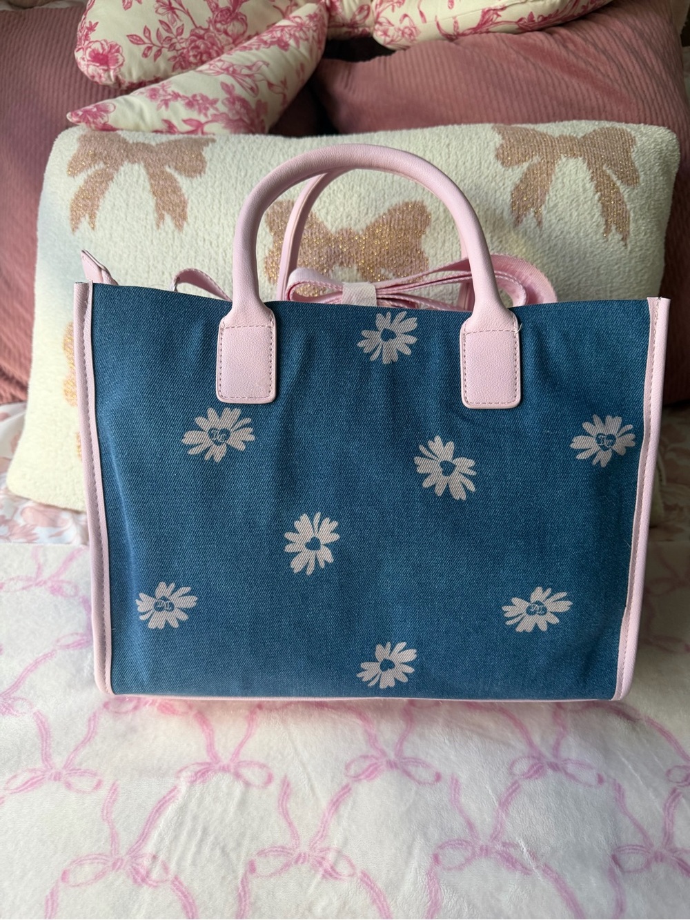Juicy Couture Blue Canvas Floral Tote with Pink Trim - Picture 5 of 11